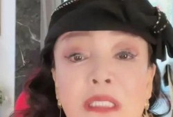 张兰爆料全家福视频,揭秘豪门背后的温馨瞬间